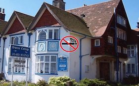 Swiss Cottage Bed And Breakfast Great Yarmouth 4* United Kingdom