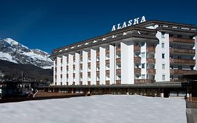 Hotel Alaska Cortina photos Exterior