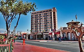 Hotel Marina Ensenada 3*