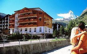 Alpine Hotel Perren