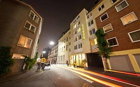 Novum Hotel Leonet Altstadt  3*