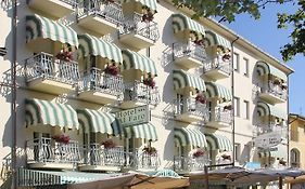 Hotel Al Faro  3*
