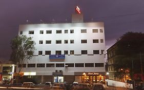 Hotel Atria Kolhapur 3*