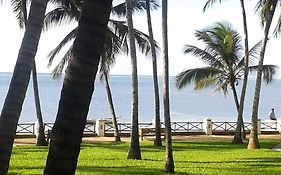 Plaza Beach Hotel Mombasa