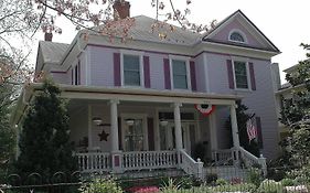 Belle Hearth Bed And Breakfast
