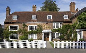 The Queen's Inn Hawkhurst 4*