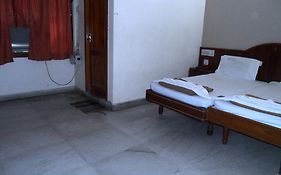 Hotel Gopi Krishna Tirupati 2*