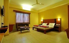Janpath Hotel Bangalore 4*