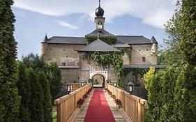Hotel Schloss Gabelhofen