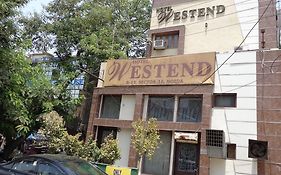 Hotel Westend Noida 2*