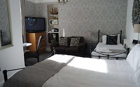 Duporth Guest House Penzance 4*