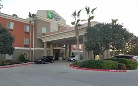 Holiday Inn Express & Suites Rio Grande City 3*