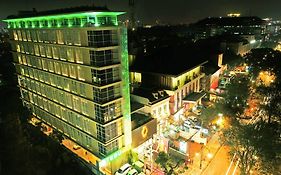 Hotel Tebu Bandung 3*