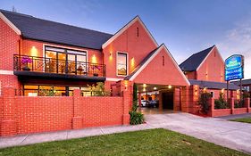 Best Western Ballarat Suites 4*