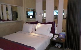 Latief Inn Hotel Bandung 2*