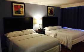 Amco Hotel And Suites Austin 3*