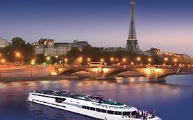 Vip Paris Yacht 2*