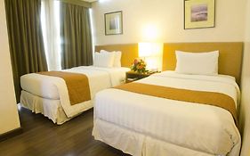 Crown Regency Hotel Makati - Multiple Use Hotel photos Exterior