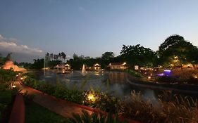 Silent Shores Resort & Spa Mysore 4*