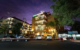 Hotel Hadi Poetra Bali 3*