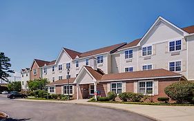 Towneplace Suites Manchester Boston Regional Airport