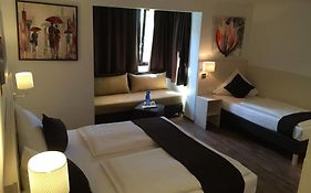 Lloyed Hotel Frankfurt