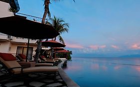 Capa Resort Maumere  Indonesia
