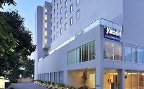 Hometel Hotel In Chandigarh 4*