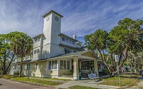 The Historic Peninsula Inn Gulfport 3* United States
