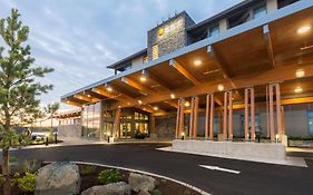 Comfort Inn And Suites Campbell River 4*