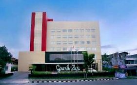 Grand Zuri Hotel Padang photos Exterior
