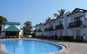 Bollywood Sea Queen Hotel Goa