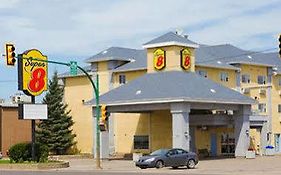 Super 8 Hotel Saskatoon 2*