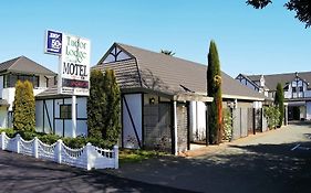 Tudor Lodge Motel Nelson New Zealand