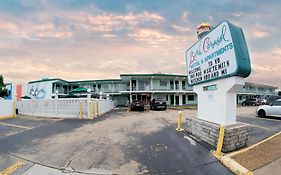 Beach Carousel Motel Virginia Beach