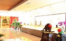 Nanjing Zifeng Suoshi Holiday Hotel  3*