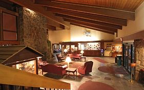 Fireside Inn And Suites West Lebanon 3*