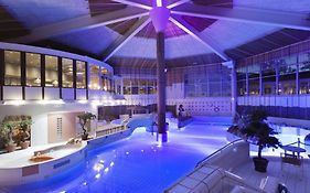 Holiday Club Hotell 4*