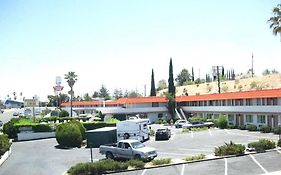 Desert Inn Motel Barstow Ca