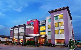 Aston Tanjung City Hotel  3*