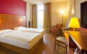 Star Inn Hotel Muenchen Nord, By Comfort