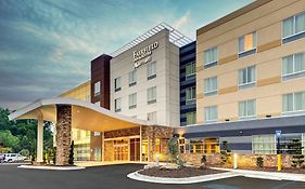 Fairfield Inn & Suites By Marriott Atlanta Stockbridge