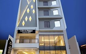 Yellow Star Gejayan Hotel  2*