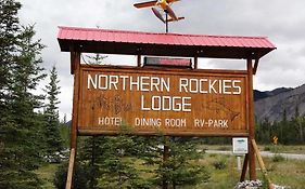 Northern Rockies Lodge Muncho Lake
