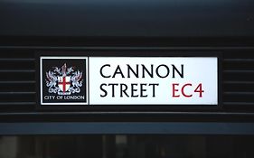 Cove Cannon Street Aparthotel