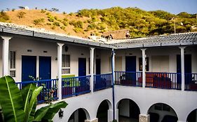Hotel Ballena Azul 3*