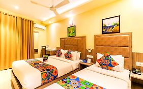 Hygenic Hotel Lotus Grand Andheri Mumbai 3* India