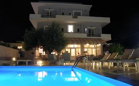 Syros Holidays Ξενοδοχείο 2*