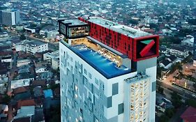 Hotel The Zuri Palembang 4*