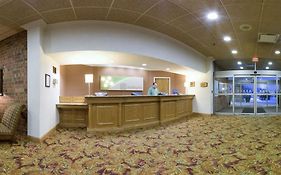 Holiday Inn Suites st Cloud Mn
